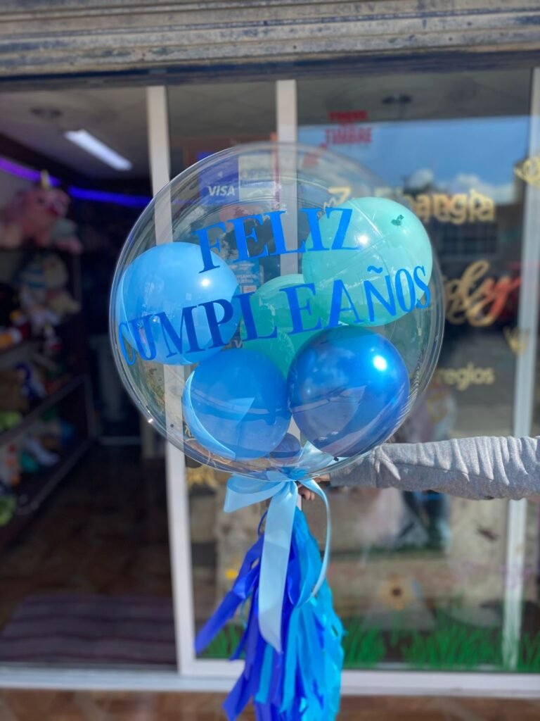 Globo con globos adentro (color a elegir)